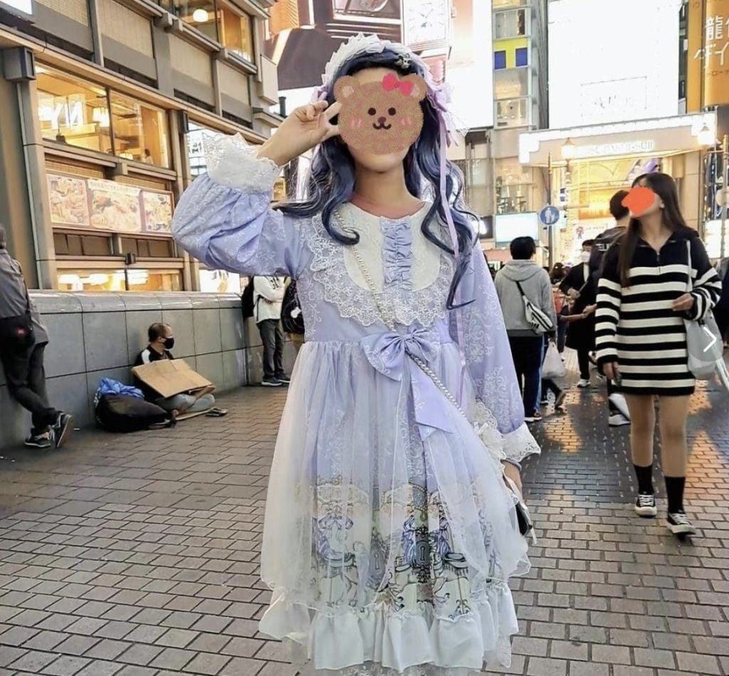 Amazonの白抜き背景画像例